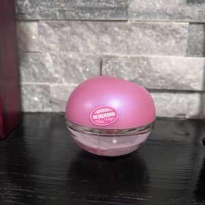 DKNY Be Delicious Fresh Blossom Perfume